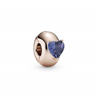 Kopča s plavim kamenčićem u obliku srca 