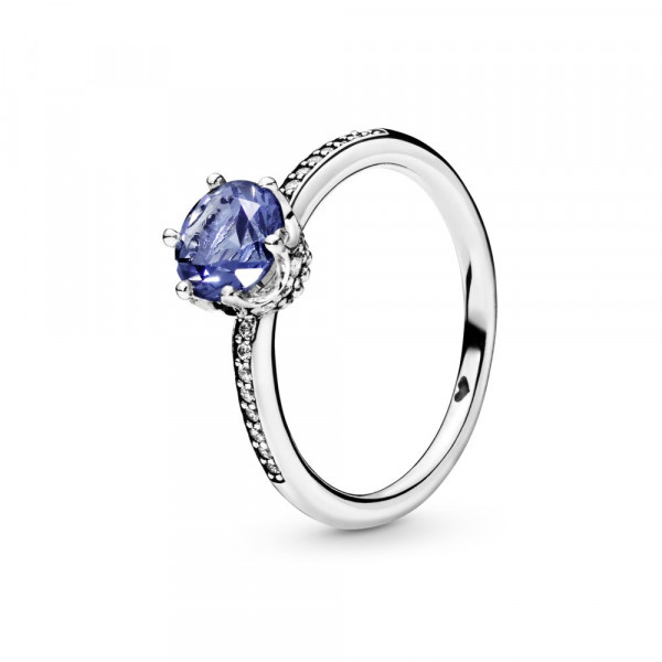 Prsten s krunom i plavim kamenom 