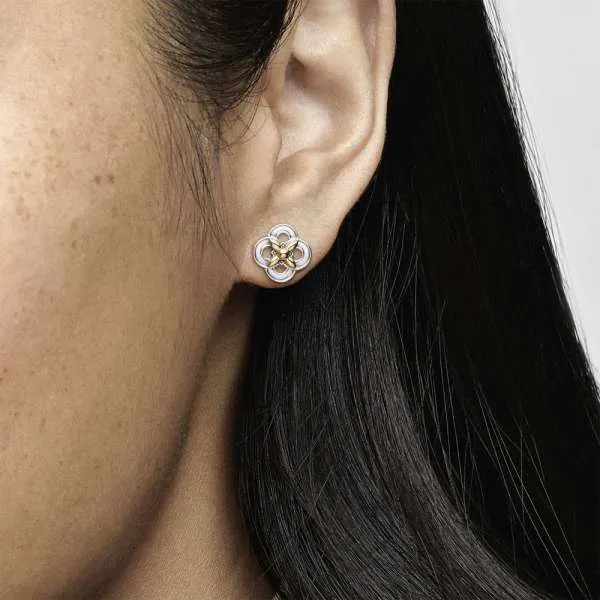 Two-tone Flower Stud Earrings 