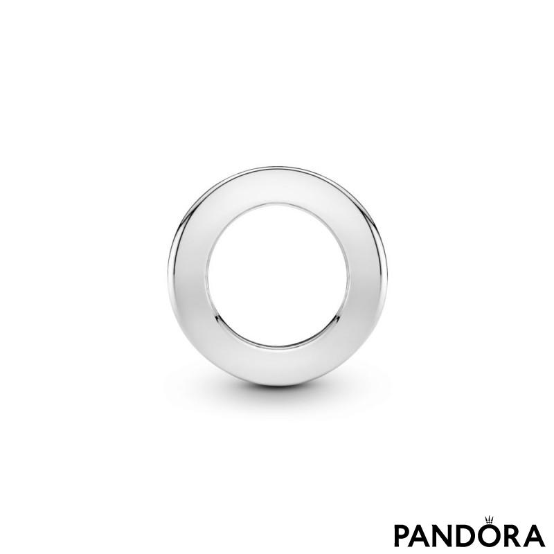 Privjesak s Pandora logotipom 