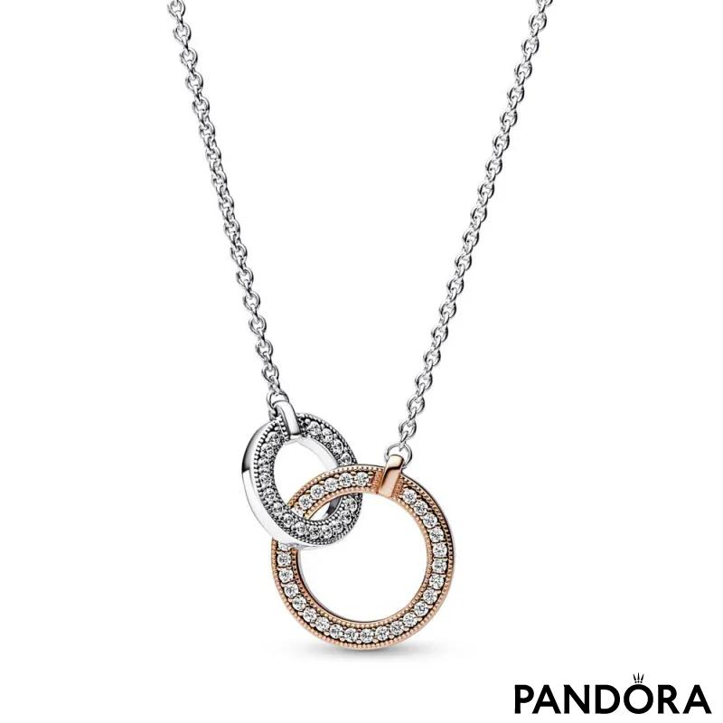 Dvobojna ogrlica Pandora Signature  isprepleteni krugovi 