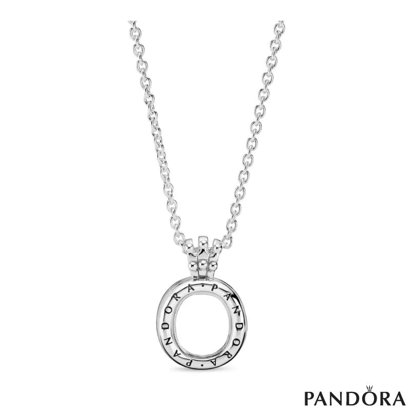 Ogrlica Pandora s medaljonom u obliku okrunjenog „O” 